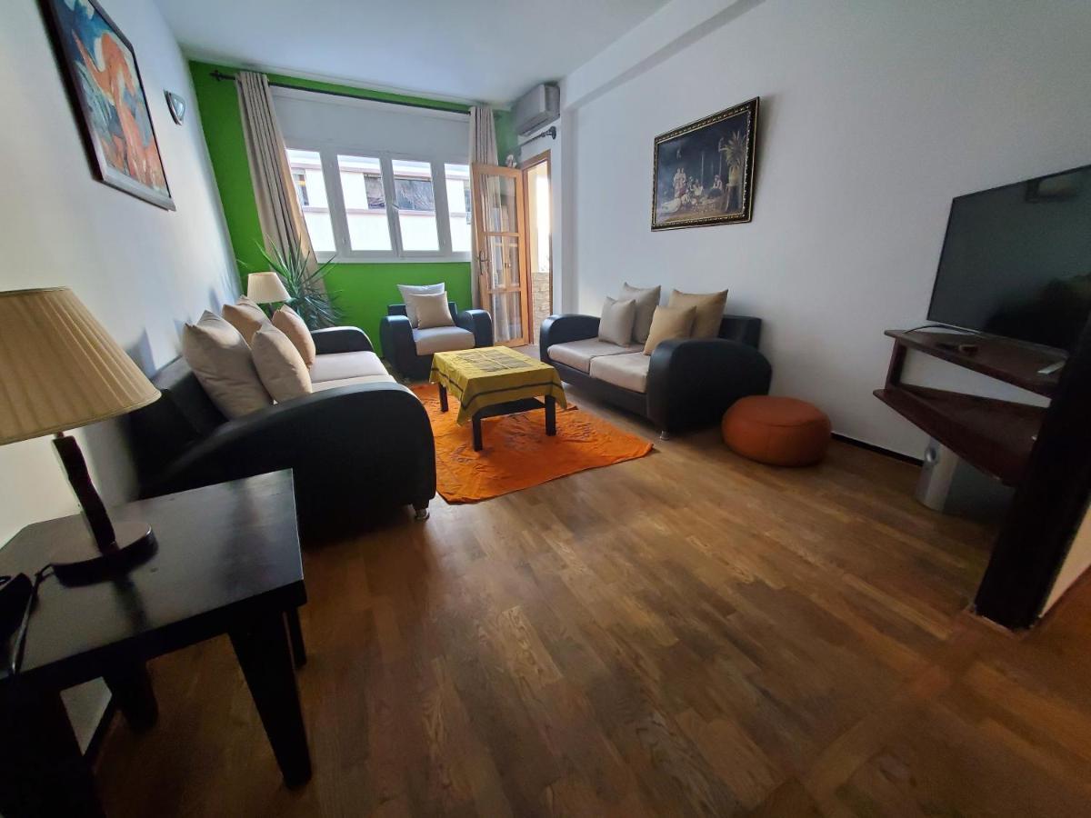 Beautiful Apartement In The Heart Of Tangier Bagian luar foto
